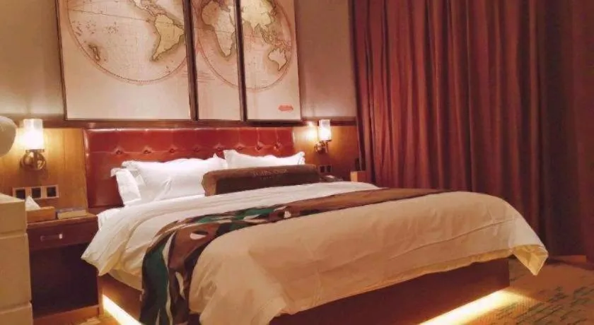 Bed in James Joyce Coffetel Tianjin Railway Station