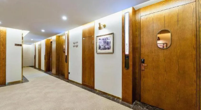 James Joyce Coffetel Tianjin Railway Station