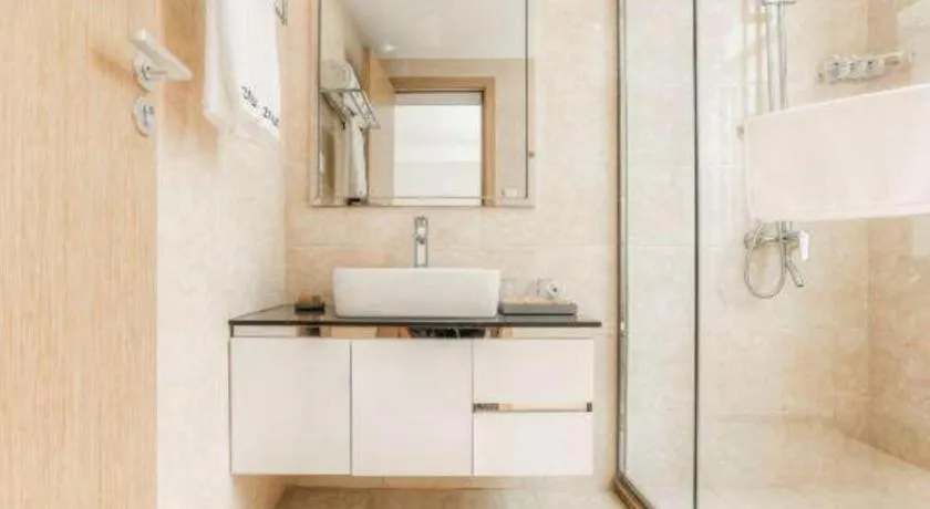 ZMAX Hotels Wuhan East Lake