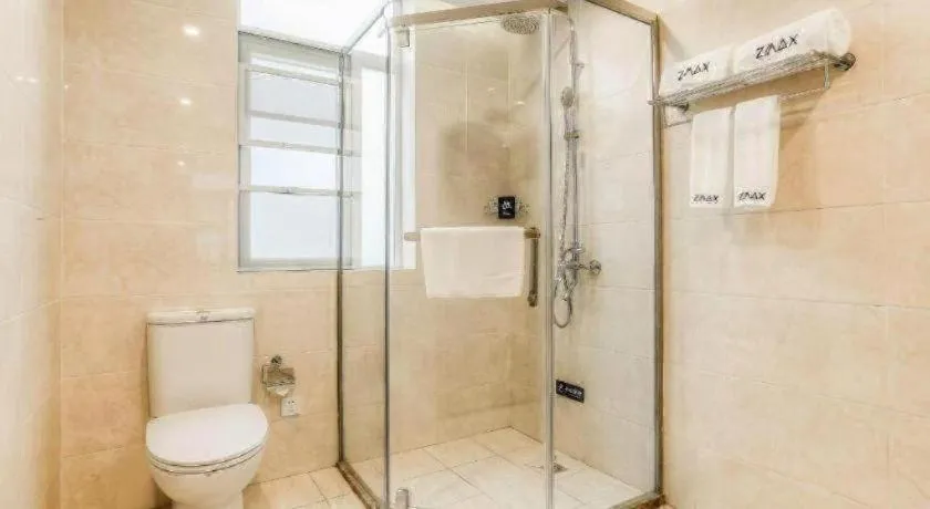 ZMAX Hotels Wuhan East Lake