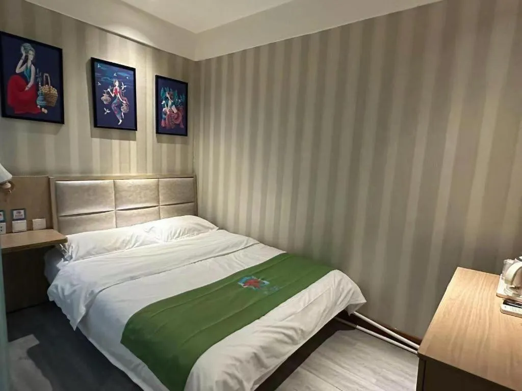 Bed in PAI Hotels Beijing Tongzhou Majuqiao
