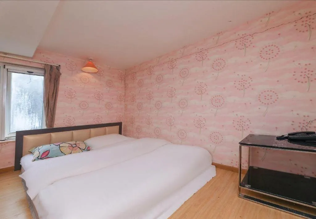 Bed in PAI Hotels Beijing Tongzhou Majuqiao