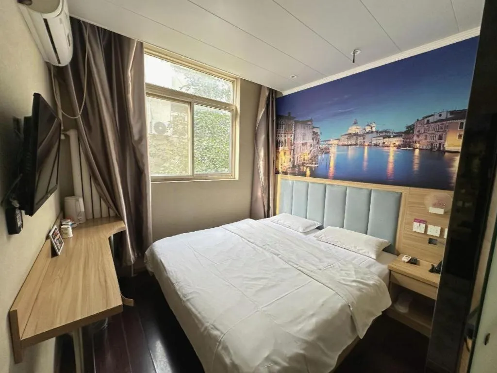 Bed in PAI Hotels Beijing Tongzhou Majuqiao