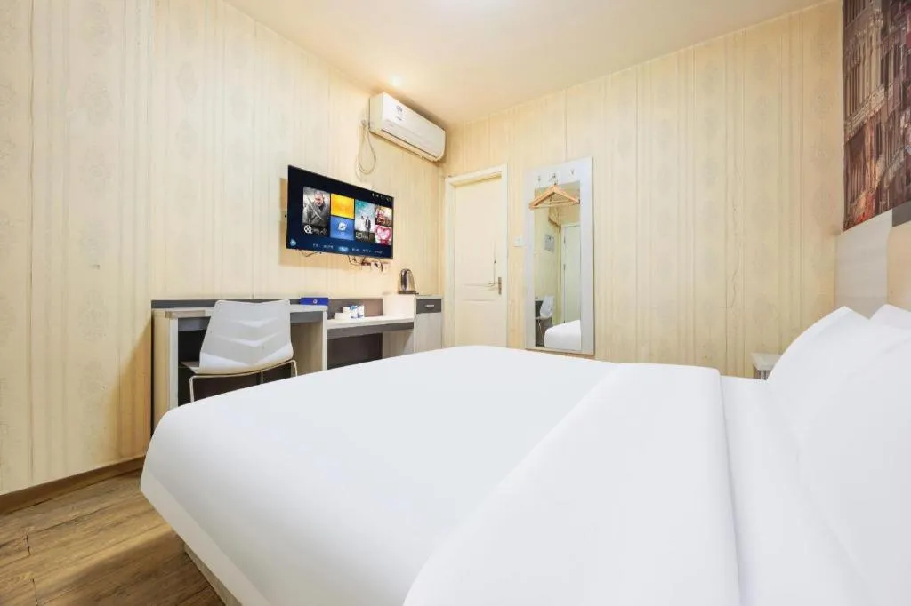 Bed in PAI Hotels Beijing Tongzhou Majuqiao