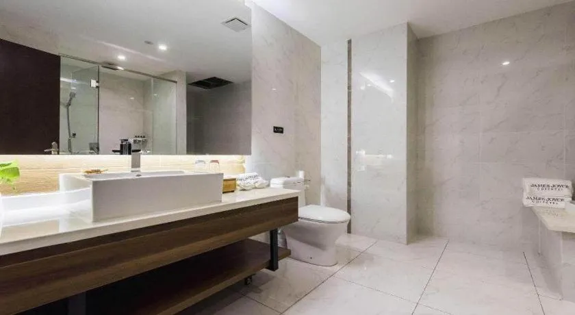 James Joyce Coffetel Jilin Railway Station Fortune Plaza