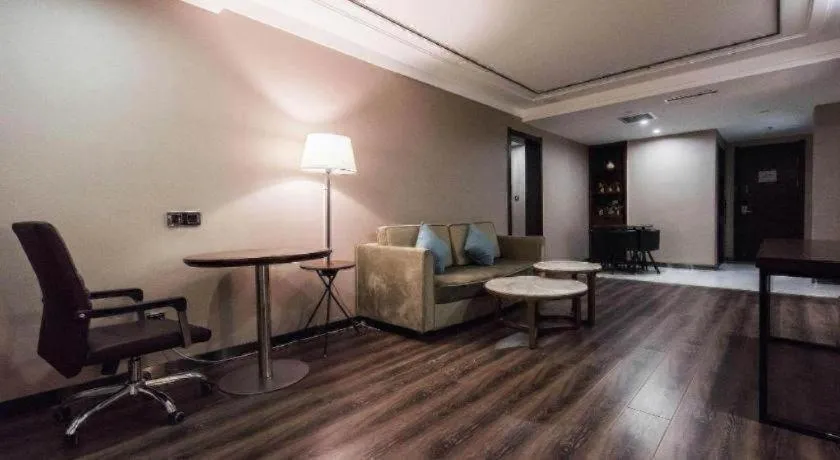 James Joyce Coffetel Jilin Railway Station Fortune Plaza