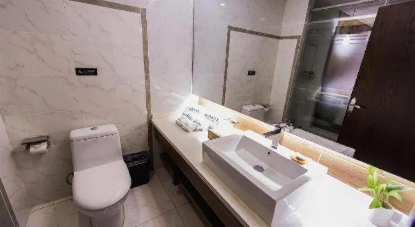 James Joyce Coffetel Jilin Railway Station Fortune Plaza