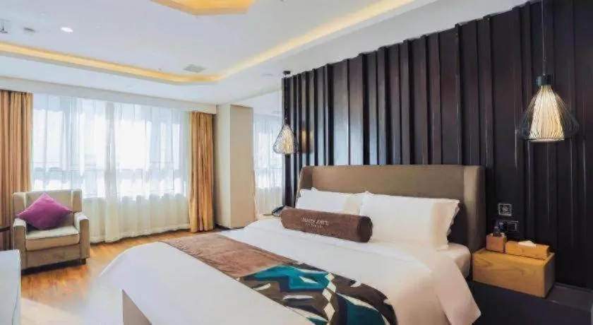 Bed in James Joyce Coffetel Jilin Railway Station Fortune Plaza