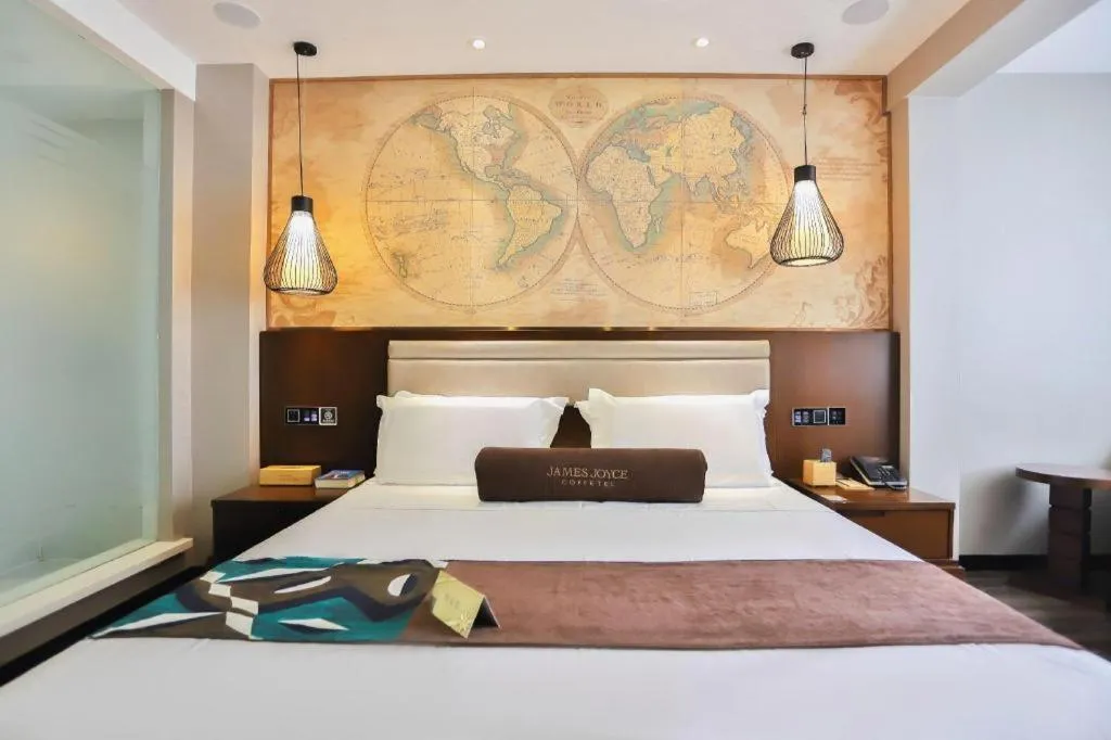 Bed in James Joyce Coffetel Jilin Railway Station Fortune Plaza