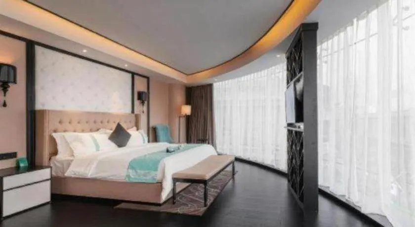 Bed in Xana Hotelle Tianjin Binjiang Road Heping Road Metro Station Quanyechang