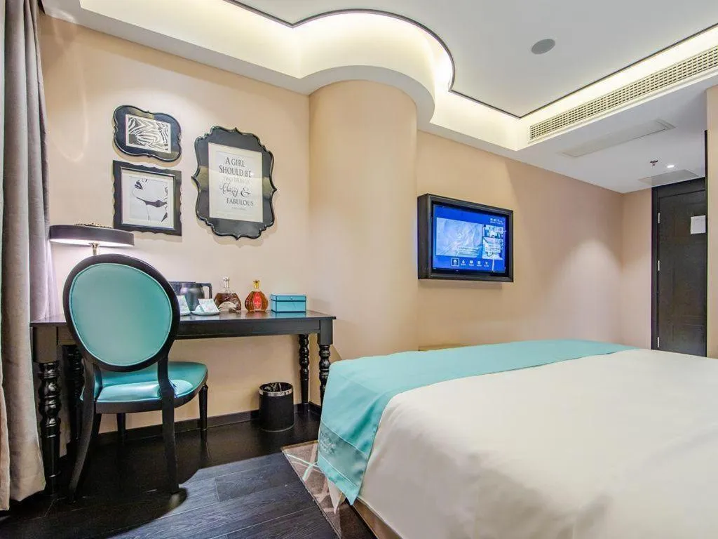 Bed in Xana Hotelle Tianjin Binjiang Road Heping Road Metro Station Quanyechang