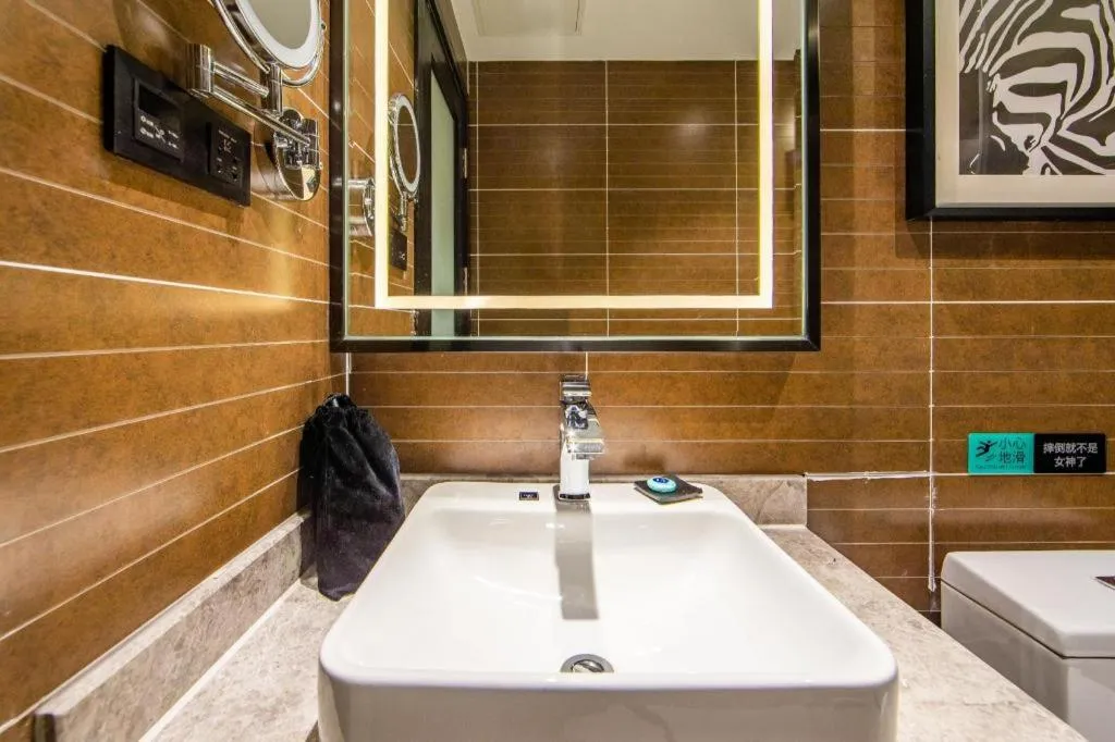 Xana Hotelle Tianjin Binjiang Road Heping Road Metro Station Quanyechang