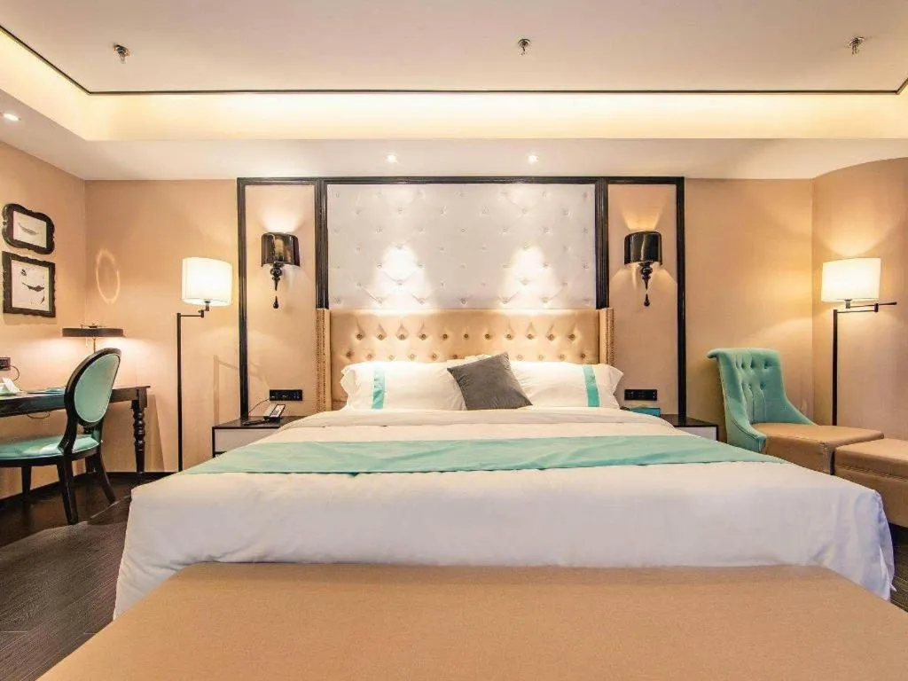 Bed in Xana Hotelle Tianjin Binjiang Road Heping Road Metro Station Quanyechang