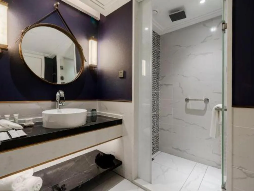 James Joyce Coffetel Harbin West High-speed Railway Station Wanda Plaza