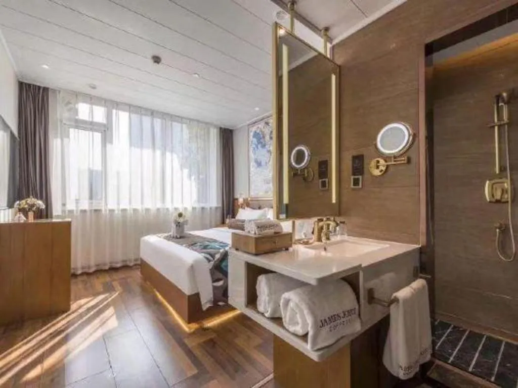 Bed in James Joyce Coffetel Harbin West High-speed Railway Station Wanda Plaza