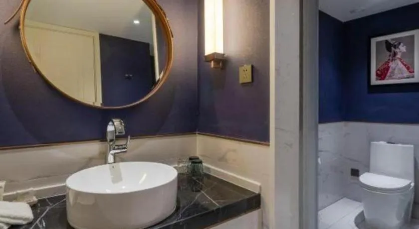 James Joyce Coffetel Harbin West High-speed Railway Station Wanda Plaza