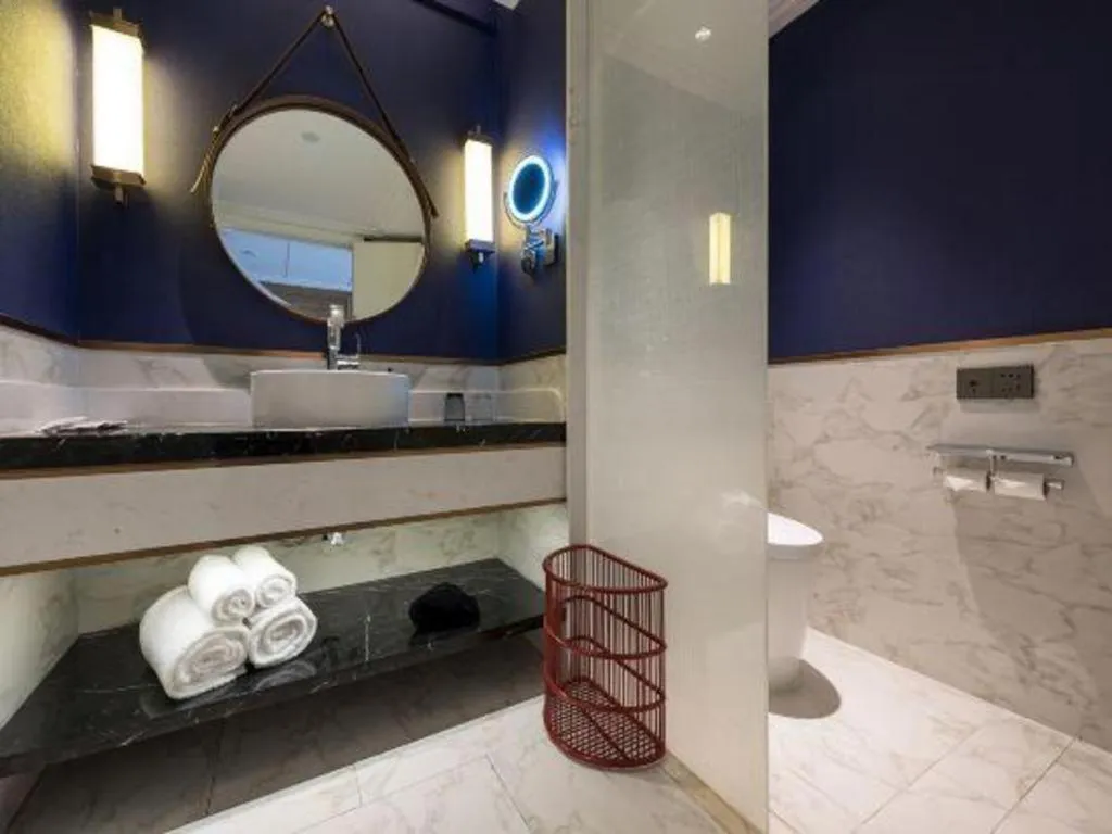 James Joyce Coffetel Harbin West High-speed Railway Station Wanda Plaza