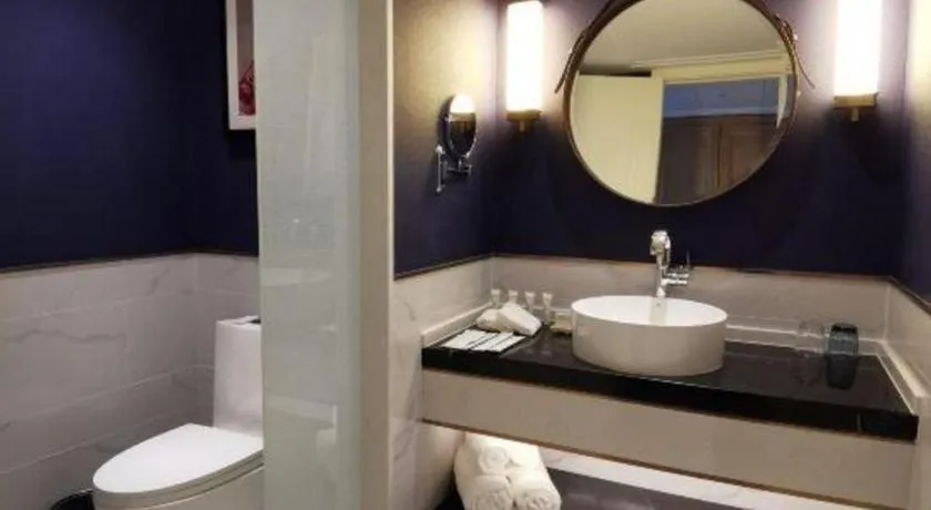 James Joyce Coffetel Harbin West High-speed Railway Station Wanda Plaza