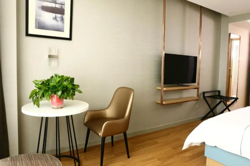 Bed in Magnotel Hengshui Lake Jizhou Middle School