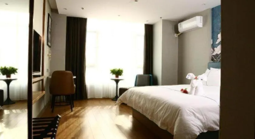 Bed in Magnotel Hengshui Lake Jizhou Middle School