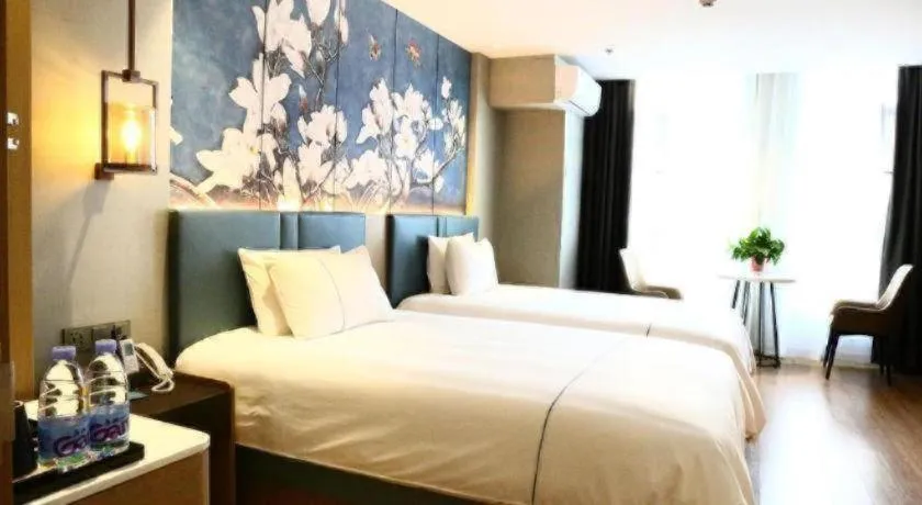 Bed in Magnotel Hengshui Lake Jizhou Middle School