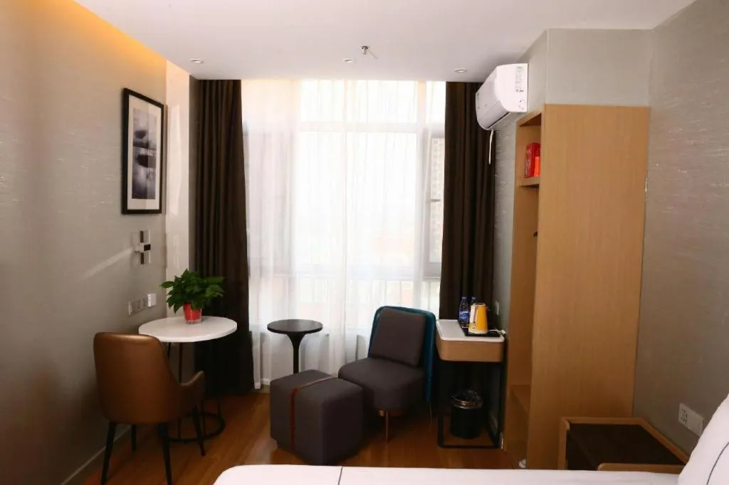 Bed in Magnotel Hengshui Lake Jizhou Middle School