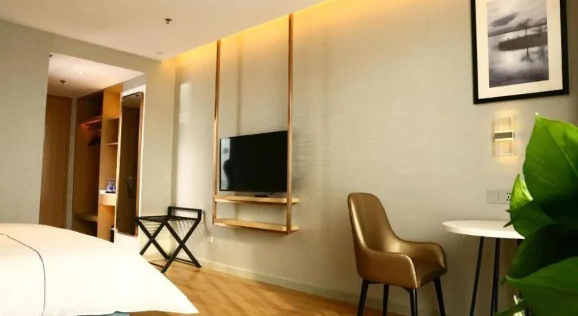 Bed in Magnotel Hengshui Lake Jizhou Middle School