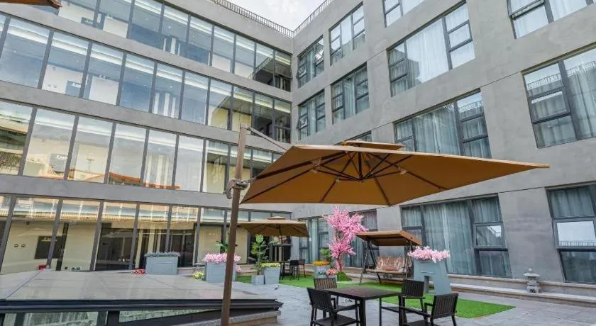 Xana Hotelle Chaozhou Ancient City Paifang Street