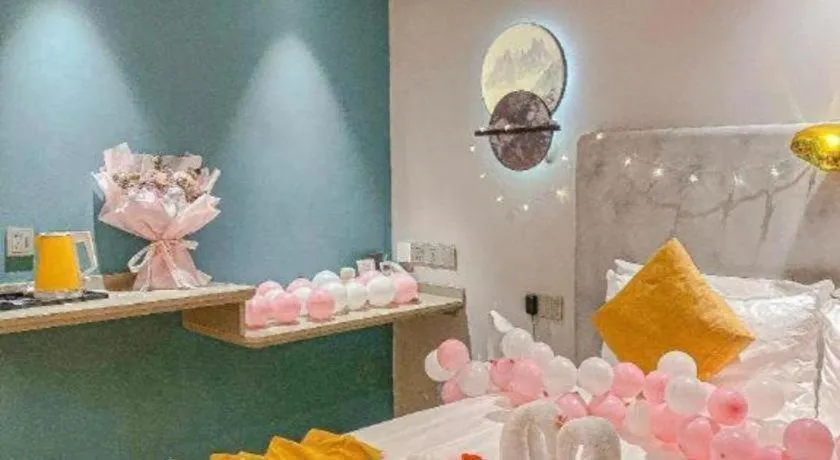 Bed in Magnotel Hotel Wuhan Jiangtan Lihuangpo Road Pedestrian Street