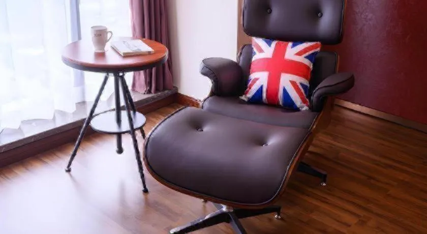 James Joyce Coffetel Wuhan Gutian Er Road Metro Station