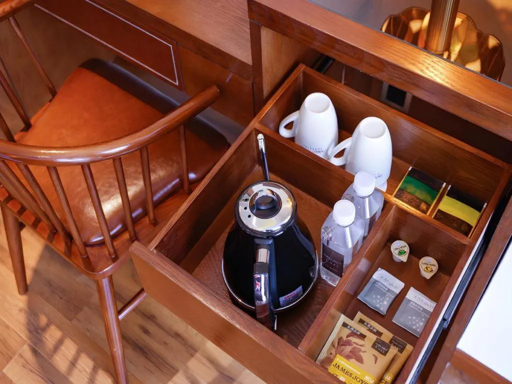 James Joyce Coffetel Wuhan Gutian Er Road Metro Station