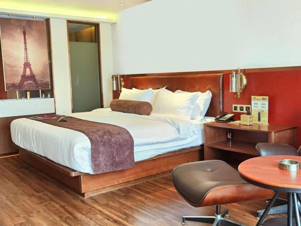 Bed in James Joyce Coffetel Wuhan Gutian Er Road Metro Station