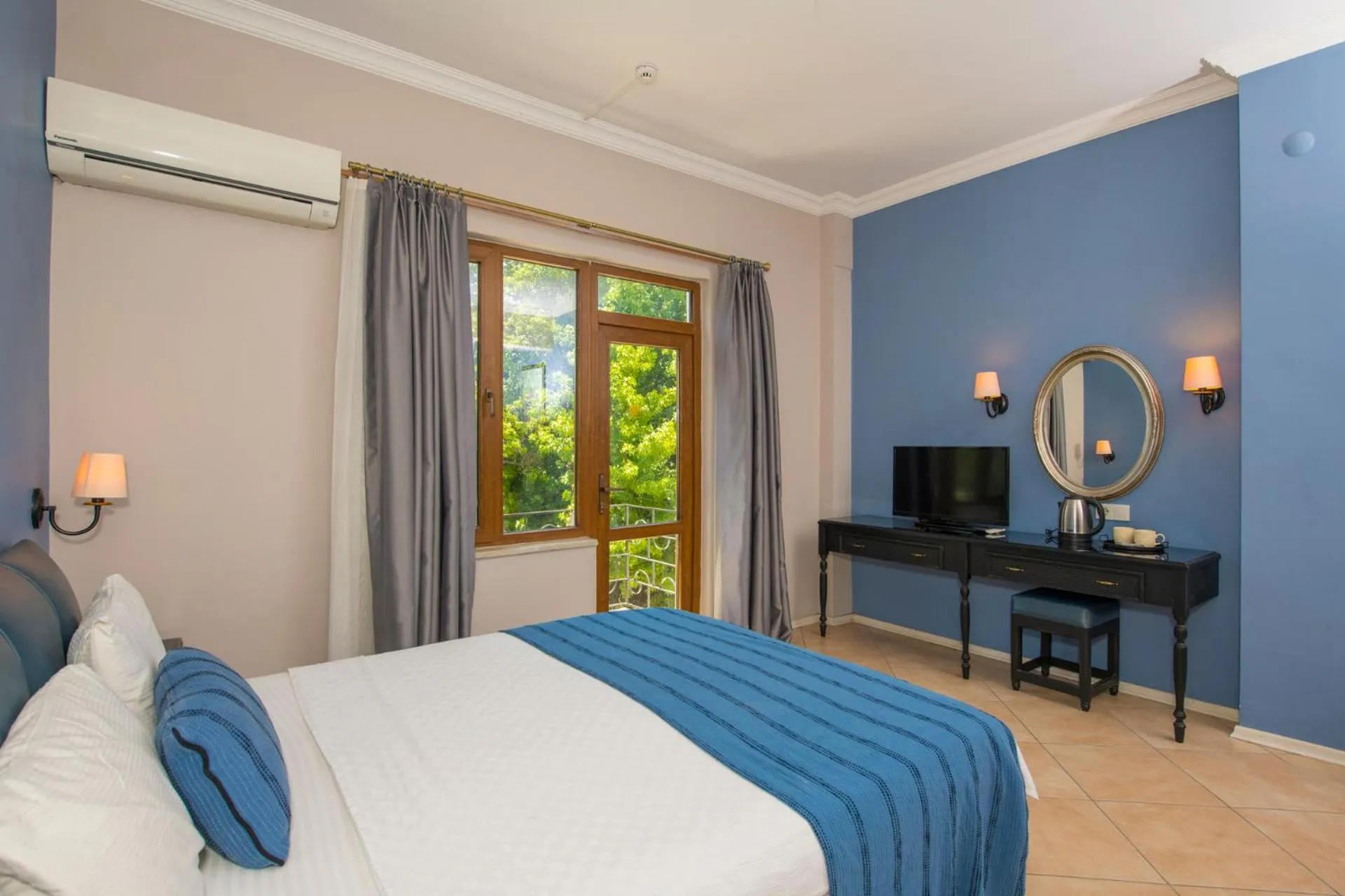 Bed in Akkent Garden Hotel