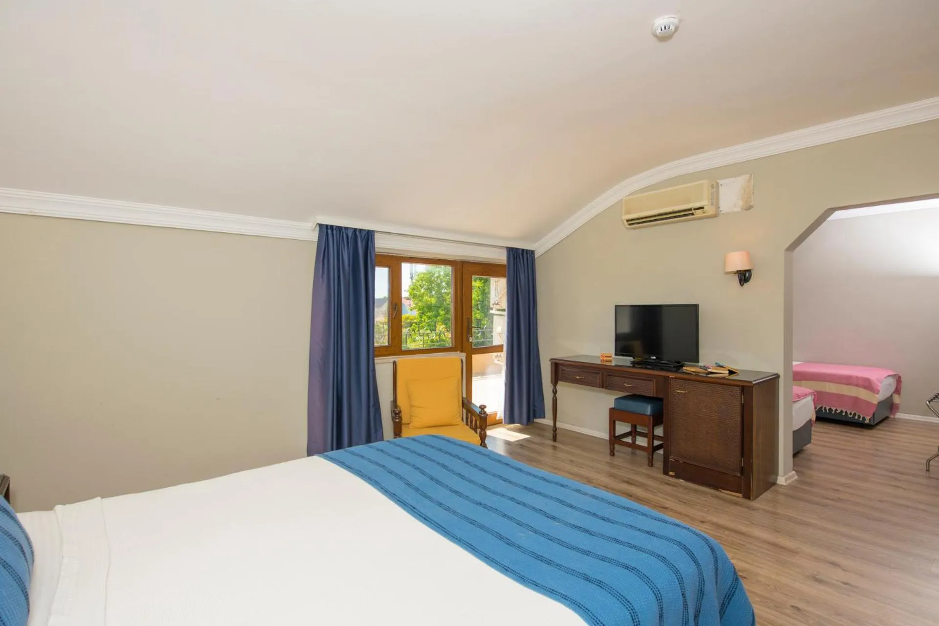 Bed in Akkent Garden Hotel