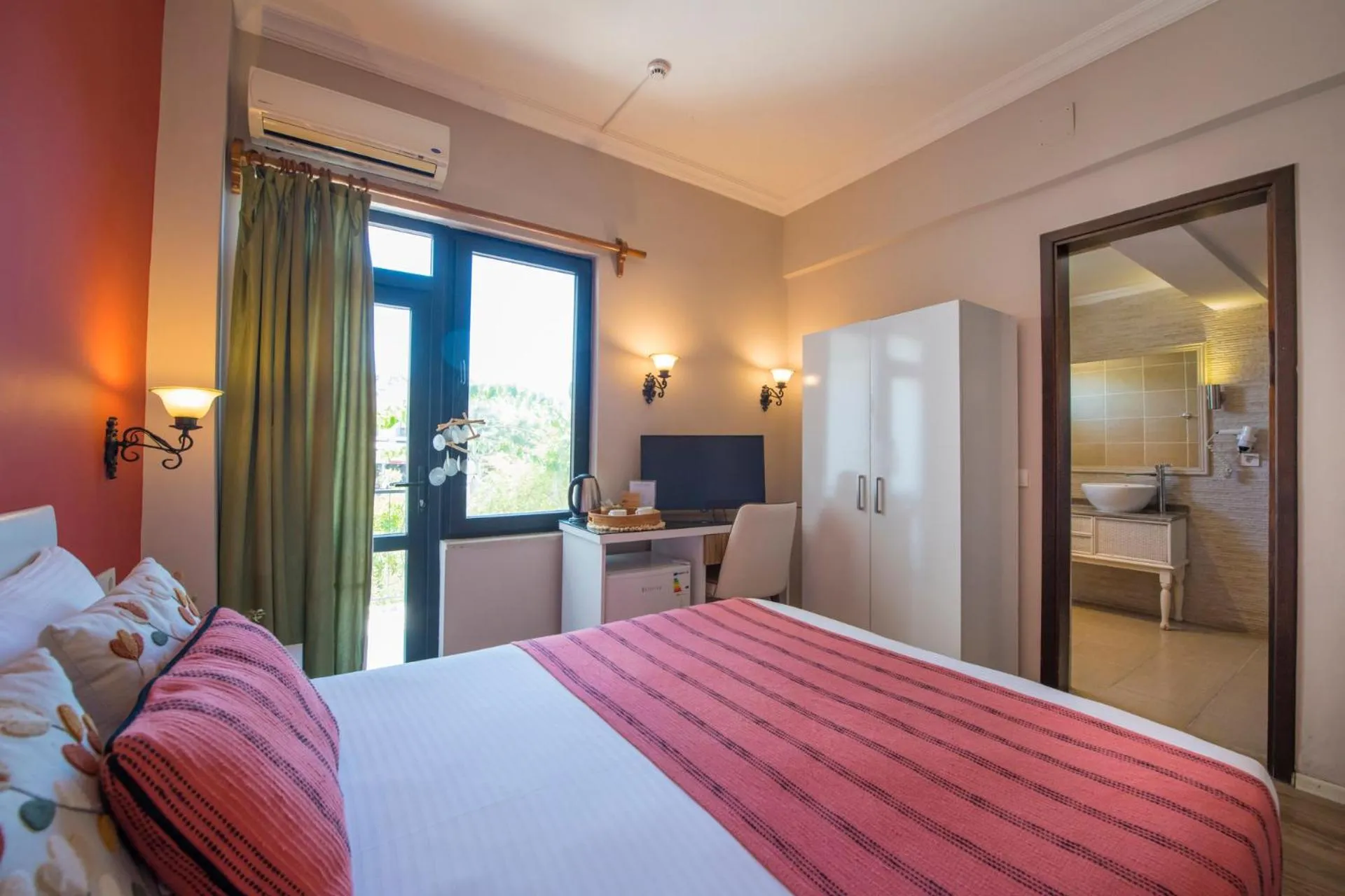 Bed in Akkent Garden Hotel