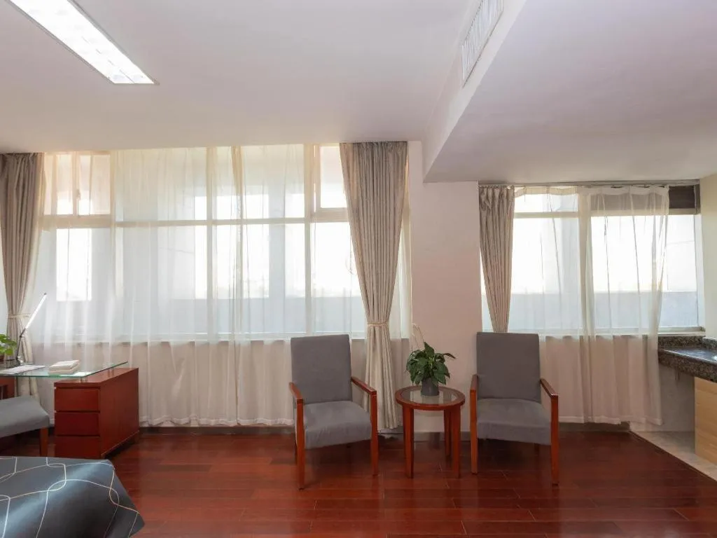 Chonpines Hotel Jining Quanmin Fitness Plaza