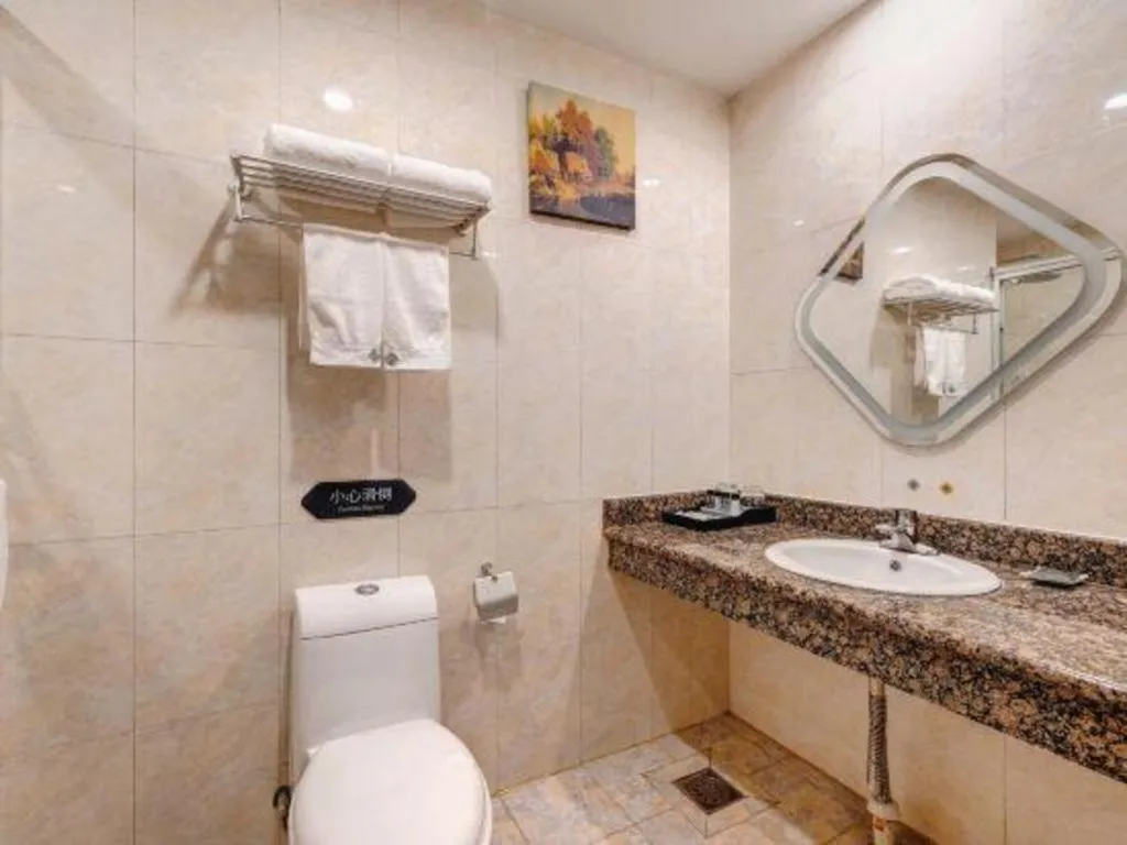 Chonpines Hotel Jining Quanmin Fitness Plaza