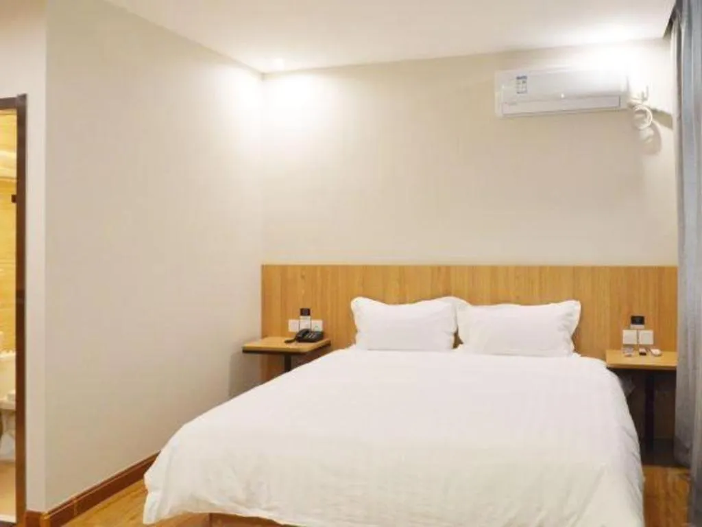 Bed in PAI Hotels Shijiazhuang Railway Station West Square