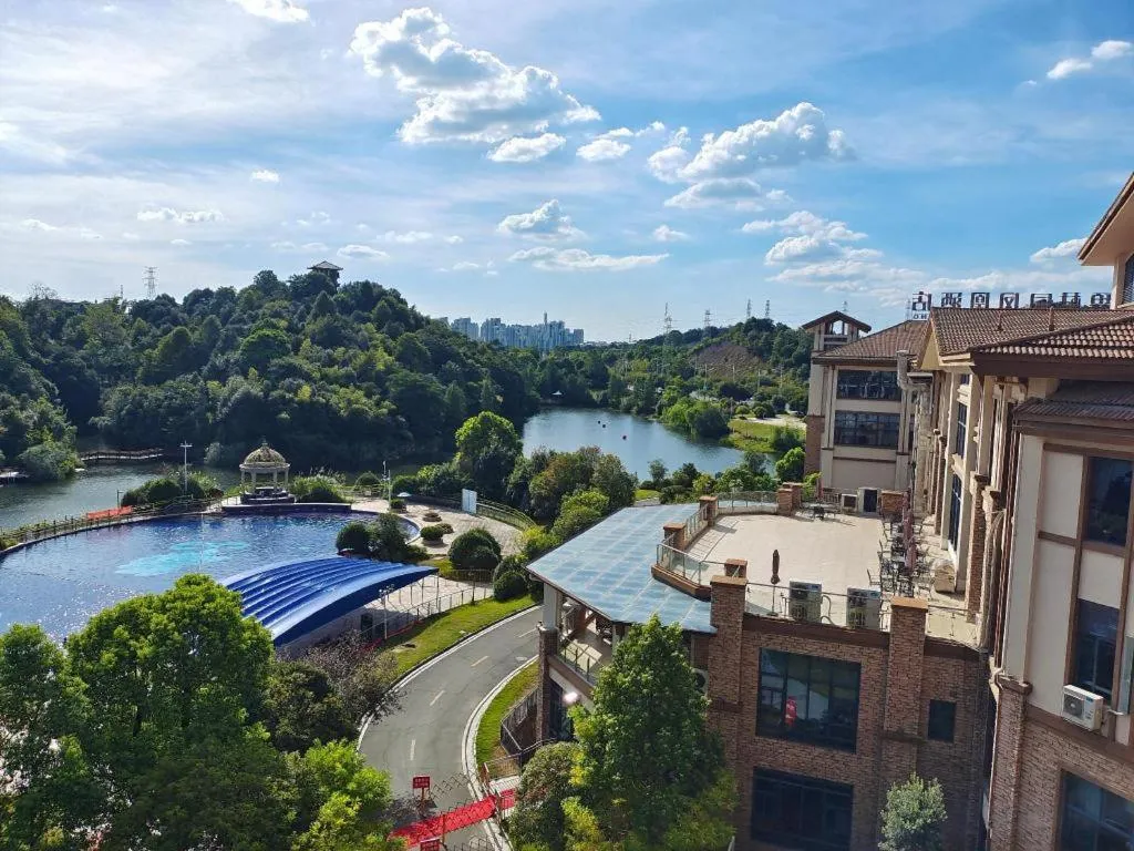 Country Garden Phoenix Hotel Yiyang