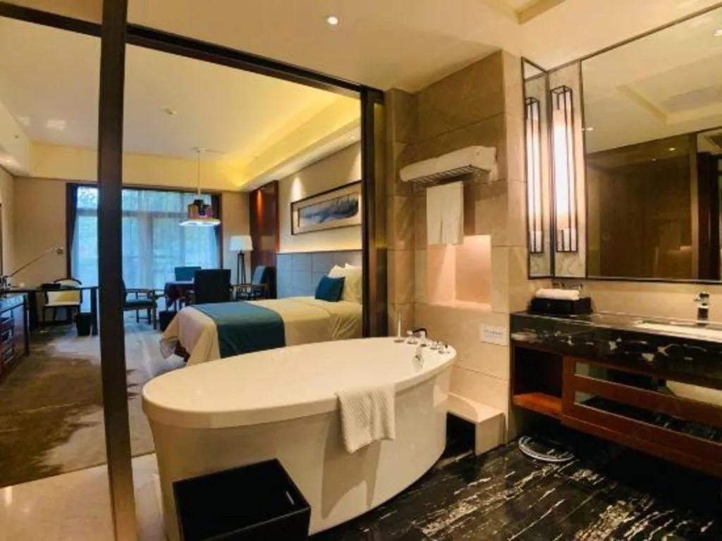 Bed in Country Garden Phoenix Hotel Yiyang