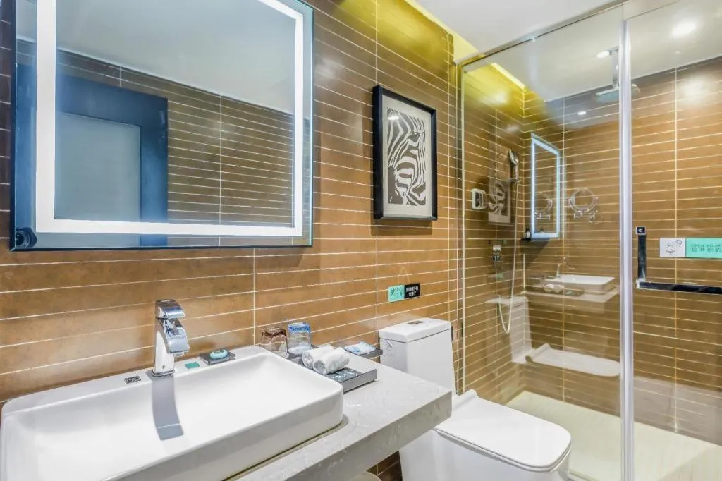 Xana Hotelle Tangshan North Railway Station