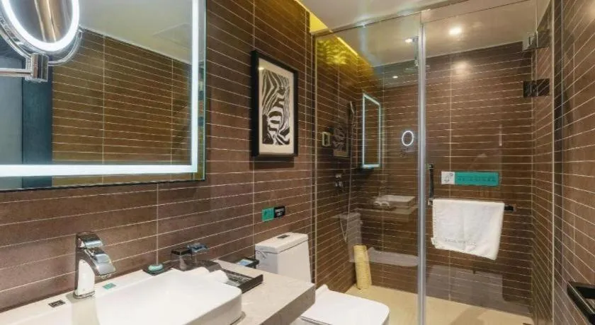 Xana Hotelle Tangshan North Railway Station