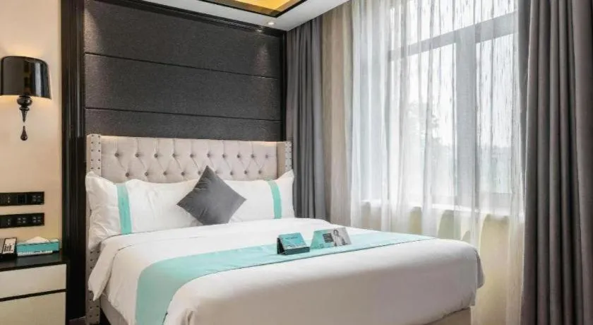 Bed in Xana Hotelle Tangshan North Railway Station