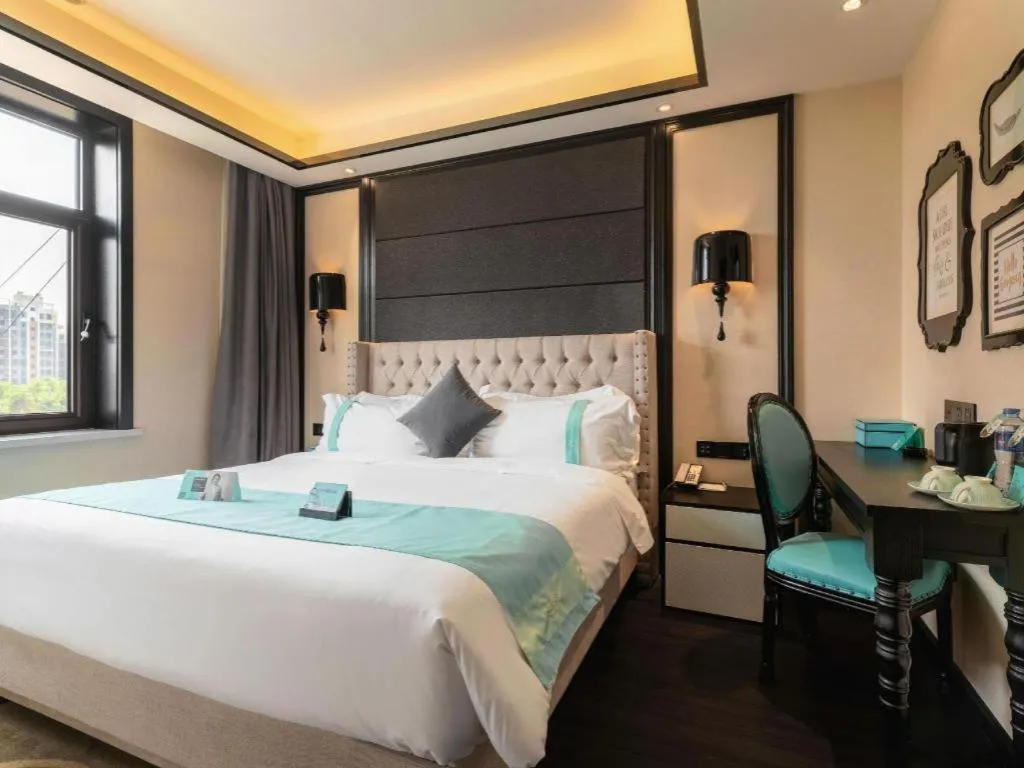 Bed in Xana Hotelle Tangshan North Railway Station