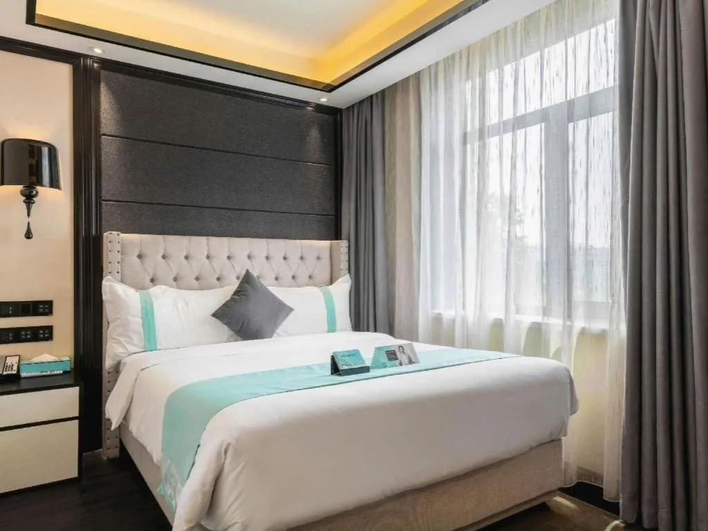 Bed in Xana Hotelle Tangshan North Railway Station