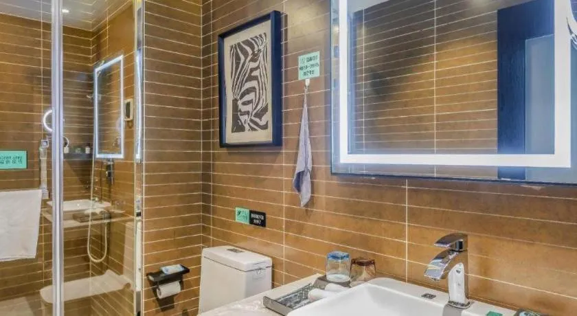 Xana Hotelle Tangshan North Railway Station