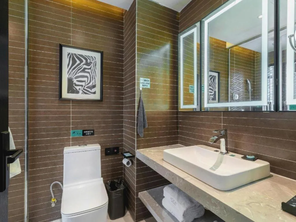 Xana Hotelle Tangshan North Railway Station