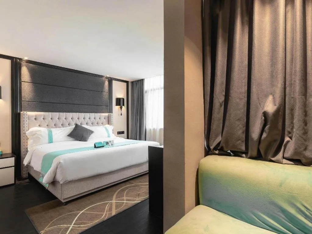 Bed in Xana Hotelle Tangshan North Railway Station