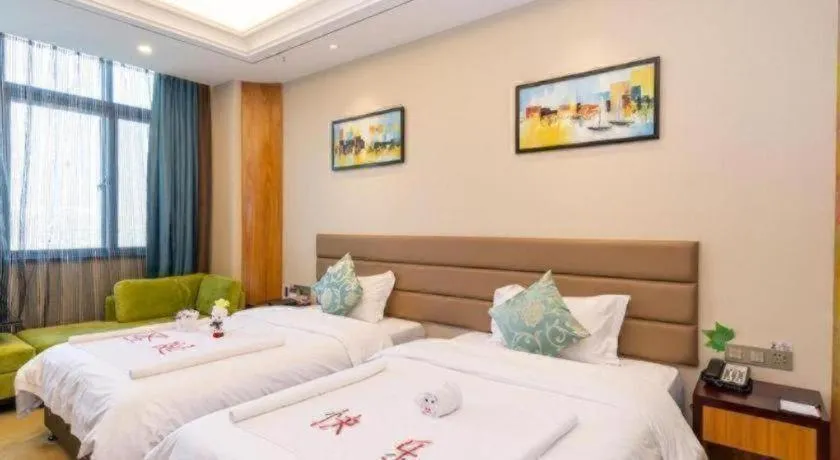 Bed in Ramada by Wyndham Taixing