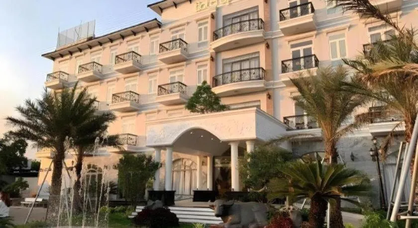 SPRING GARDEN HOTEL LK